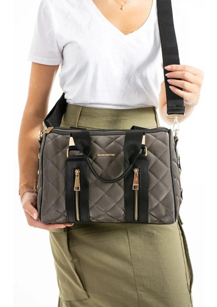 Büyük Boy Lüks El ve Omuz Çantası modelleri