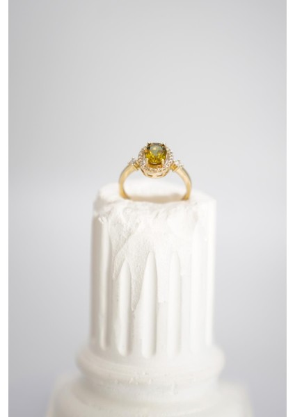 14 Ayar Altın Zultanite Taşlı Yüzük – Işığa Göre Renk Değiştiren Göz Alıcı Zarif Tasarım fiyatları