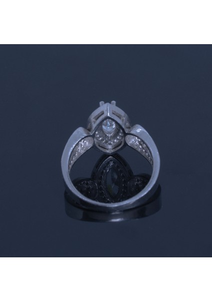 925 Ayar Gümüş Zirkon Taşlı Kadın Yüzüğü Parmağa Göre Ayarlanır 4.60 gr fırsatları