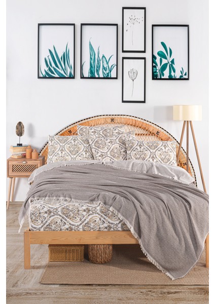 | %100 Pamuklu Oslo Çift Kişilik Kahve Pike Takımı(Lastikli Çarşaf,pike,yastık Kılıfı)