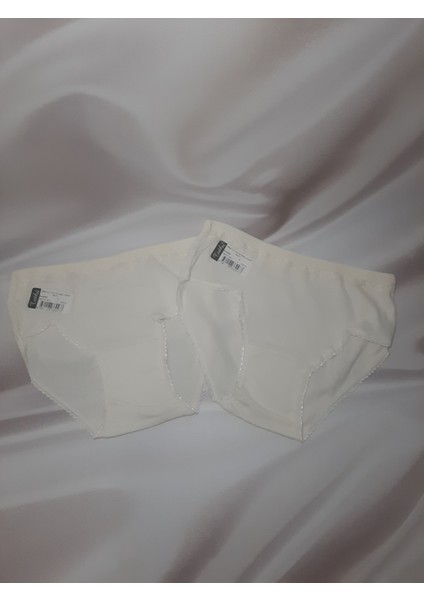 Ekru %100 Pamuk Cotton Beli Minik Dantelli Tutku Kız Çocuk Külot