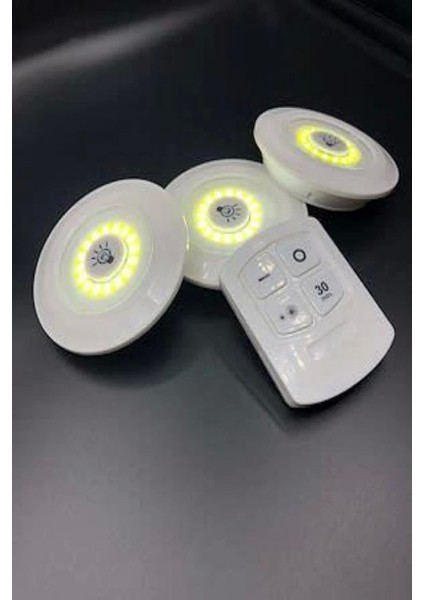 3lü Uzaktan Kumandalı Yapışkanlı Kablosuz LED Spot Lambalar (5047) modelleri