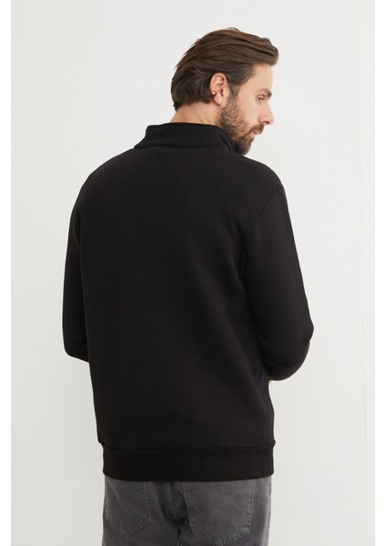 3 Iplik Basic Dik Yaka Yarım Fermuarlı Sweatshirt