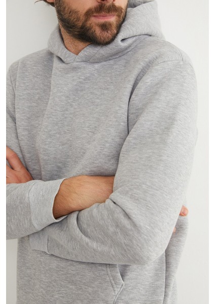 3 Iplik Basic Kanguru Cepli Slim Fit Kapüşonlu Sweatshirt indirimleri