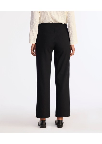 Nervürlü Düz Kalıp Pantolon fırsatları