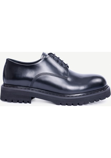 Kalın Tabanlı Bağcıklı Deri Düz Ayakkabı