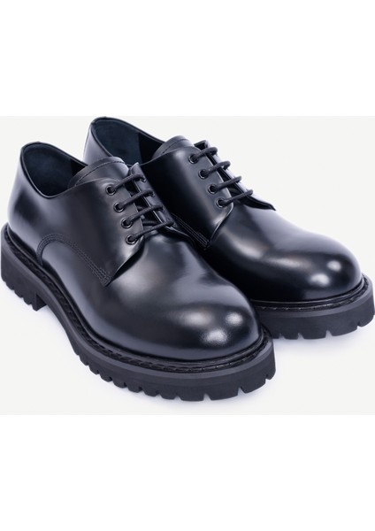 Kalın Tabanlı Bağcıklı Deri Düz Ayakkabı fırsatları