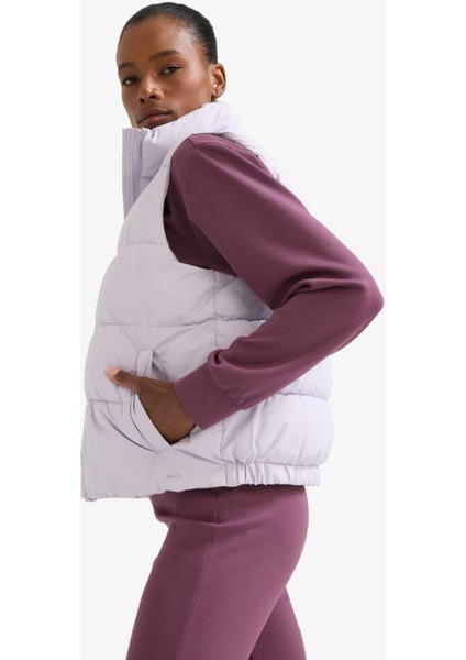 Fit Su İtici Regular Fit Dik Yaka Fermuarlı Cepli Şişme Yelek E9209AX25AU modelleri