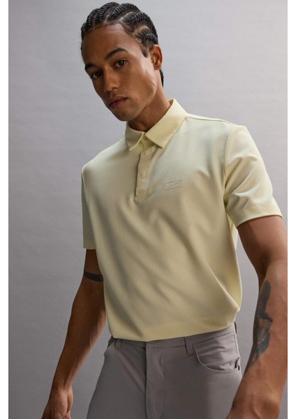 Standart Fit Polo Yaka Basic Düz Sporcu Dokuma Kısa Kollu Tişört F8637AX25AU fırsatları