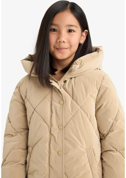 Kız Çocuk Kapüşonlu Fermuarlı Çıtçıtlı Kapitoneli Mont A0839A825AU fırsatları