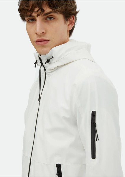 Beyaz Regular Fit Kapüşonlu Casual Dokuma Mont fırsatları