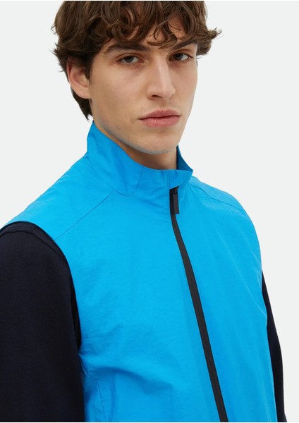 Turkuaz Regular Fit Dik Yaka Denim Dokuma Spor Yelek fırsatları