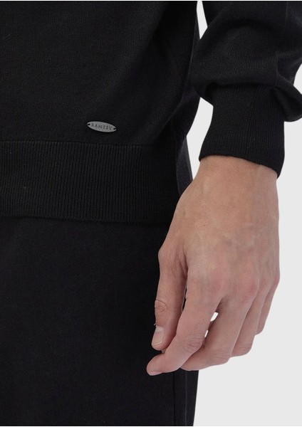 Siyah Bisiklet Yaka Düz Örgü Yün Karışımlı Triko Kazak indirimleri