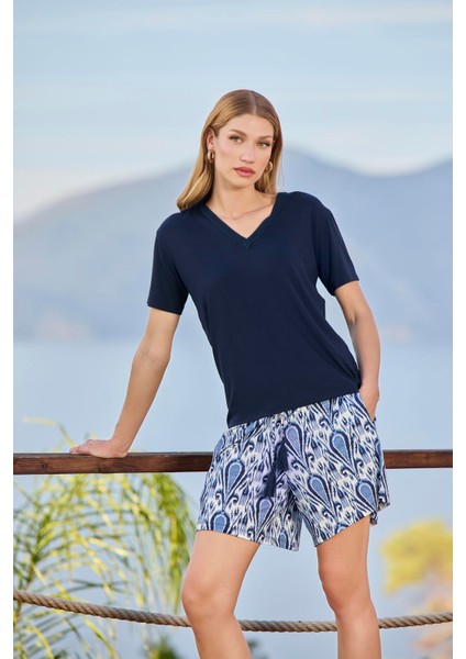 Kadın Etnik Desenli Kısa Kollu V Yaka Şort Takımı 25112 fırsatları