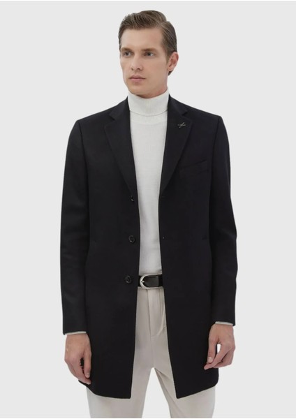 Siyah Regular Fit Kelebek Yaka Klasik Dokuma Palto fırsatları