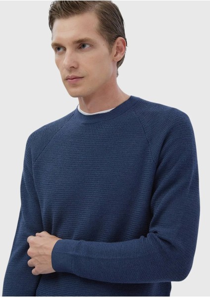 Koyu Indigo Bisiklet Yaka Jakarlı Yün Karışımlı Triko Kazak fırsatları