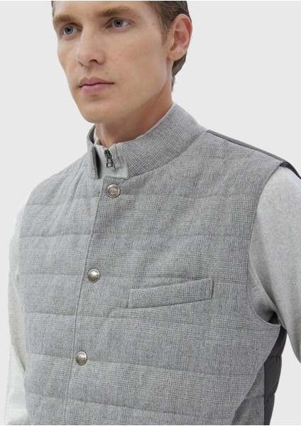 Açık Gri Regular Fit Dik Yaka Casual Dokuma Spor Yelek fırsatları