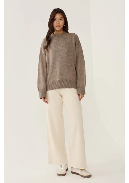 Kadın Bisiklet Yaka Relax Fit Yumuşak Triko Kazak Brown modelleri