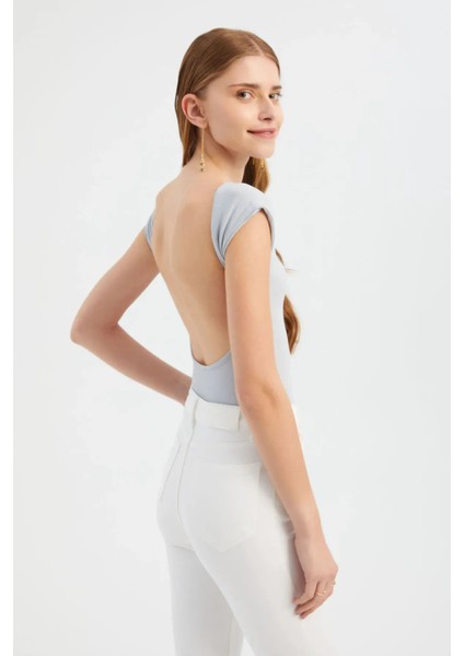 Kadın Arka Kesikli Yuvarlak Yaka Vücut Hugging Üst Grey fiyatları