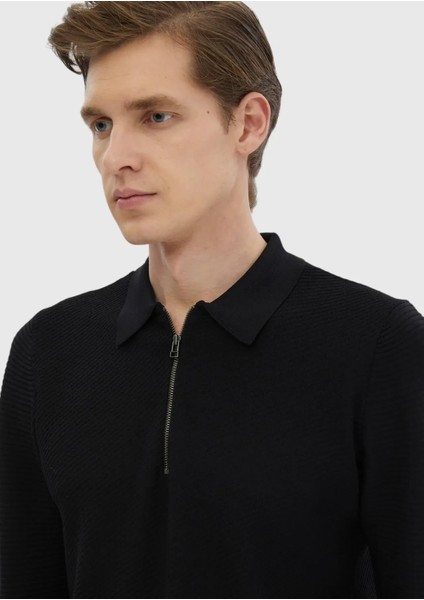 Siyah Polo Yaka Jakarlı Triko Kazak fırsatları