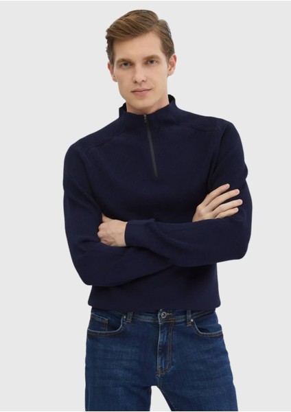 Lacivert Yarım Balıkçı Yaka Jakarlı Triko Kazak modelleri