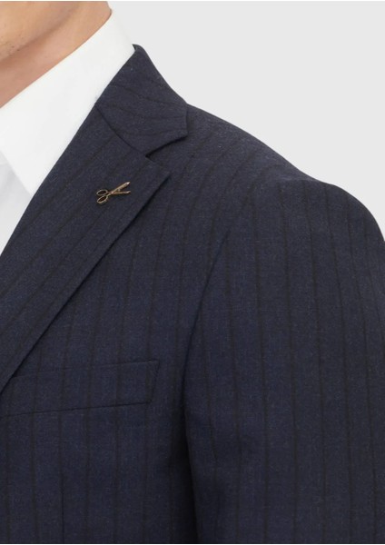 Lacivert Çizgili Zeroweight Slim Fit %100 Yün Takım Elbise fırsatları