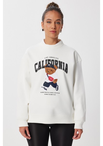 Ayıcık Armalı Baskılı Oversize Örme Sweatshirt LMC0074 Ekru indirimleri