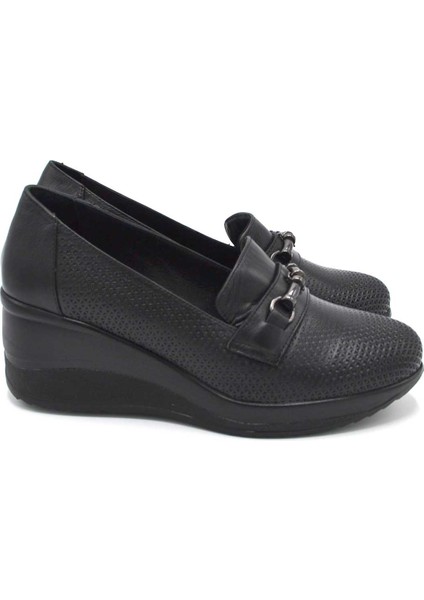 Kadın Dolgu Topuk Deri Ayakkabı Siyah 2111514Y fiyatları