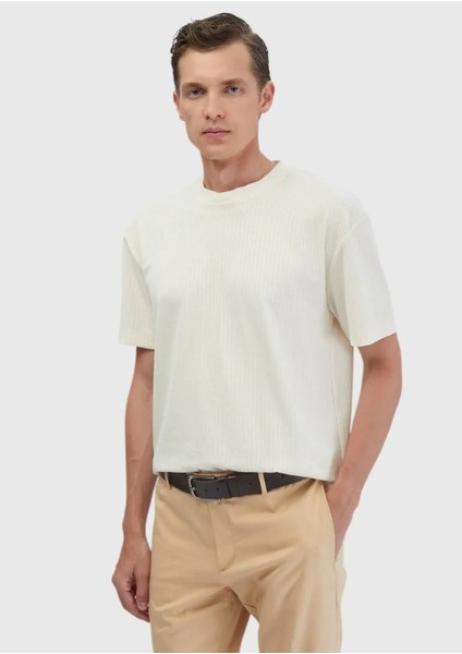 Ekru Jakarlı Bisiklet Yaka T-Shirt