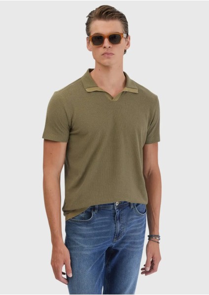 Yağ Yeşili Jakarlı Polo Yaka %100 Pamuk T-Shirt