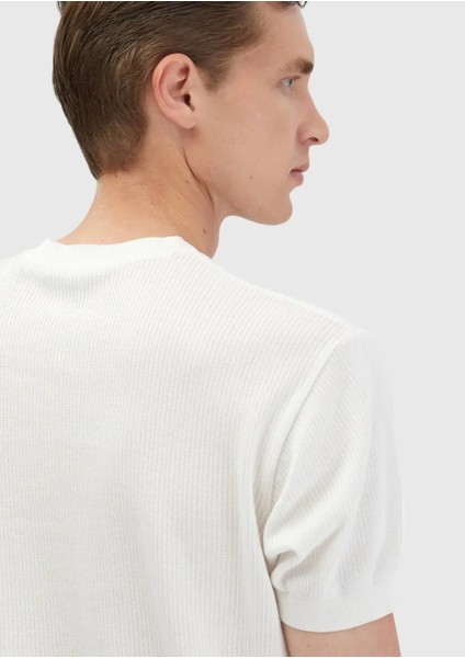 Beyaz Jakarlı Bisiklet Yaka %100 Pamuk T-Shirt indirimleri