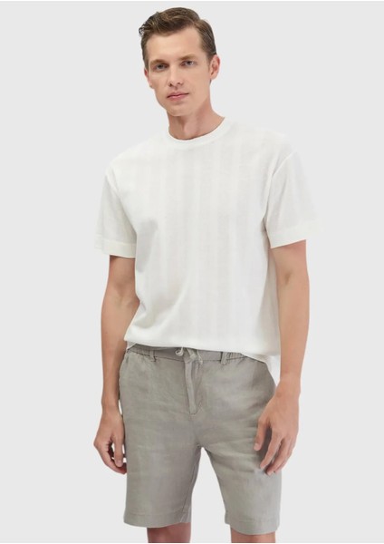 Ekru Jakarlı Bisiklet Yaka %100 Pamuk T-Shirt