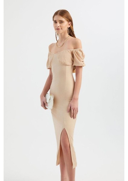 Kadın Yan Yırtmaçlı Fırfırlı Kollu Sweetheart Yakalı Midi Elbise Natural modelleri