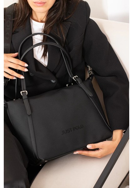 Kadın Büyük Boy Lakost Su Geçirmez El ve Omuz Çantası modelleri