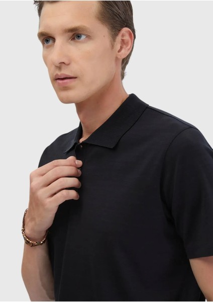 Siyah Düz Polo Yaka Pamuk Karışımlı T-Shirt indirimleri