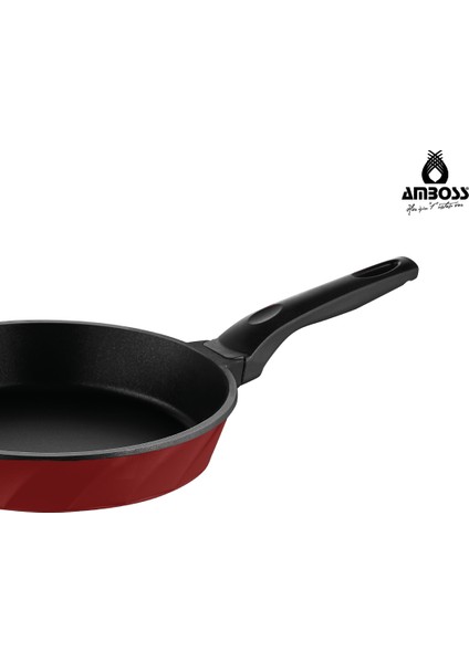 Vento 7 Parça Döküm Titanyum Kaplama Tencere Tava Seti Kırmızı