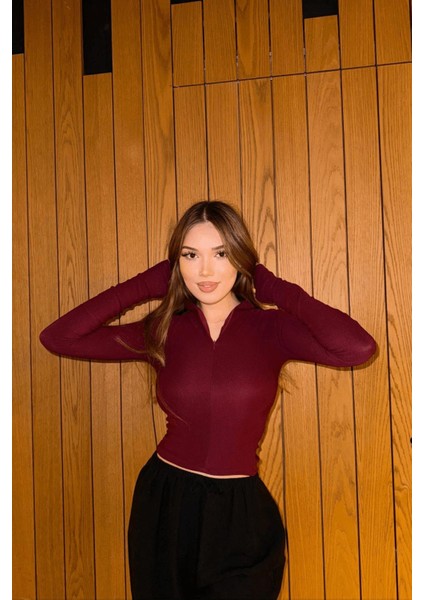 Bordo Yarım Balıkçı Yaka Fermuarlı Body 2447
