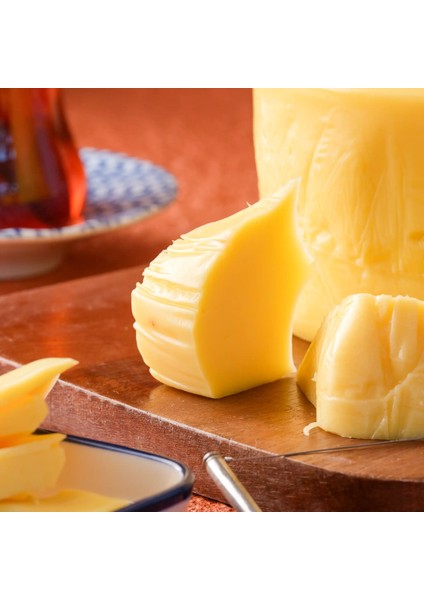 Taze Kars Kaşar Peyniri Şirden Mayalı 2 kg Kaşarcızade fiyatları