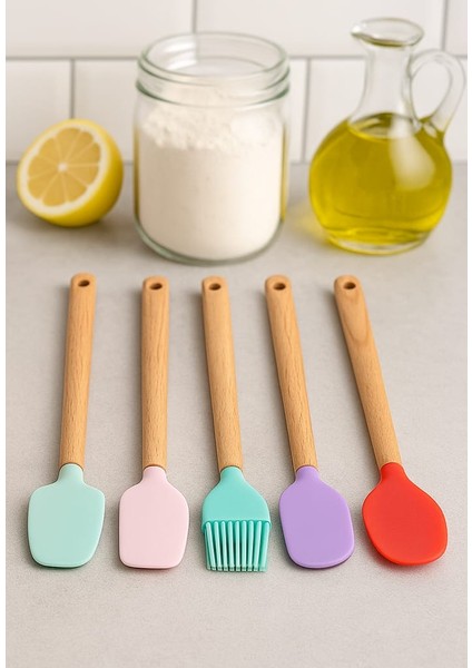 Büyük Boy Silikon Hamur Matı ile Birlikte Ahşap Saplı 5"li Spatula Seti Kolay Kullanım fiyatları