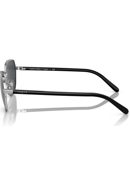 4242S 323/87 53 Hailey Kadın Gümüş Geometrik Çerçeve Güneş Gözlüğü fiyatları