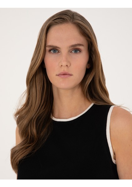 Kadın Siyah Slim Fit Kazak 50311001-VR046 fiyatları