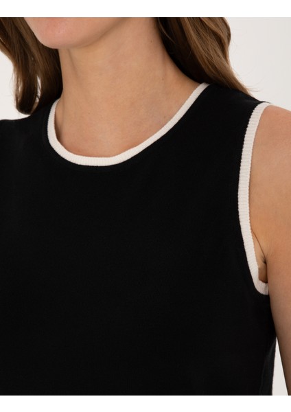 Kadın Siyah Slim Fit Kazak 50311001-VR046