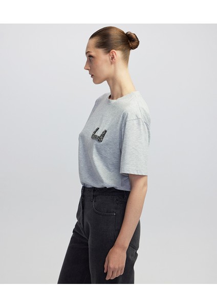 Aplikeli Basic Tişört IW6250070131005 modelleri