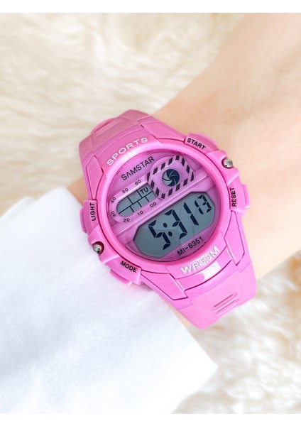 Alarmlı-Işıklı-Kronometreli-5 Atm Su Geçirmez-Hediyelik Çocuk Kol Saati
