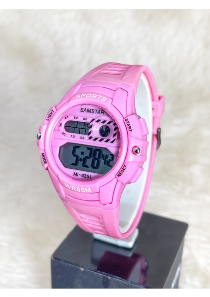 Alarmlı-Işıklı-Kronometreli-5 Atm Su Geçirmez-Hediyelik Çocuk Kol Saati fiyatları