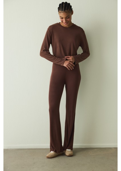 Cappuccino Fitilli Modal Bol Kesim Bisiklet Yaka Crop Üst