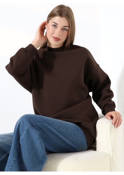 Yarım Balıkçı Yaka Oversize Geniş Kesim Pamuklu Yumuşak Dokulu Basic Kadın Tunik Sweatshirt 21910 Kahve modelleri