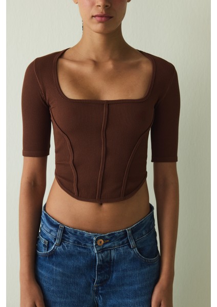 Cappuccino Dikişsiz Kare Yaka Kısa Kollu Crop Tişört