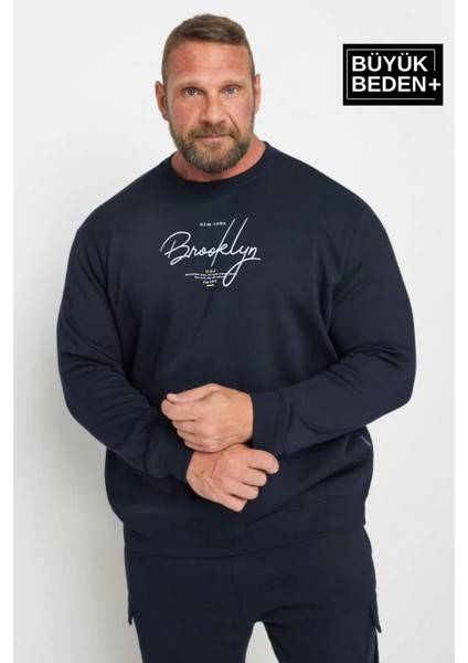 Erkek El Yazılı Brooklyn Baskılı Büyük Beden Ince Bisiklet Yaka Swatshırt SPR25BSW59