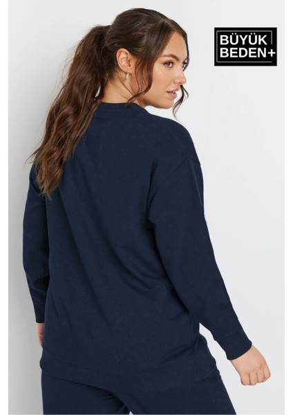 Kadın El Yazılı Brooklyn Baskılı Büyük Beden Ince Bisiklet Yaka Swatshırt SPR25BSWK59 modelleri